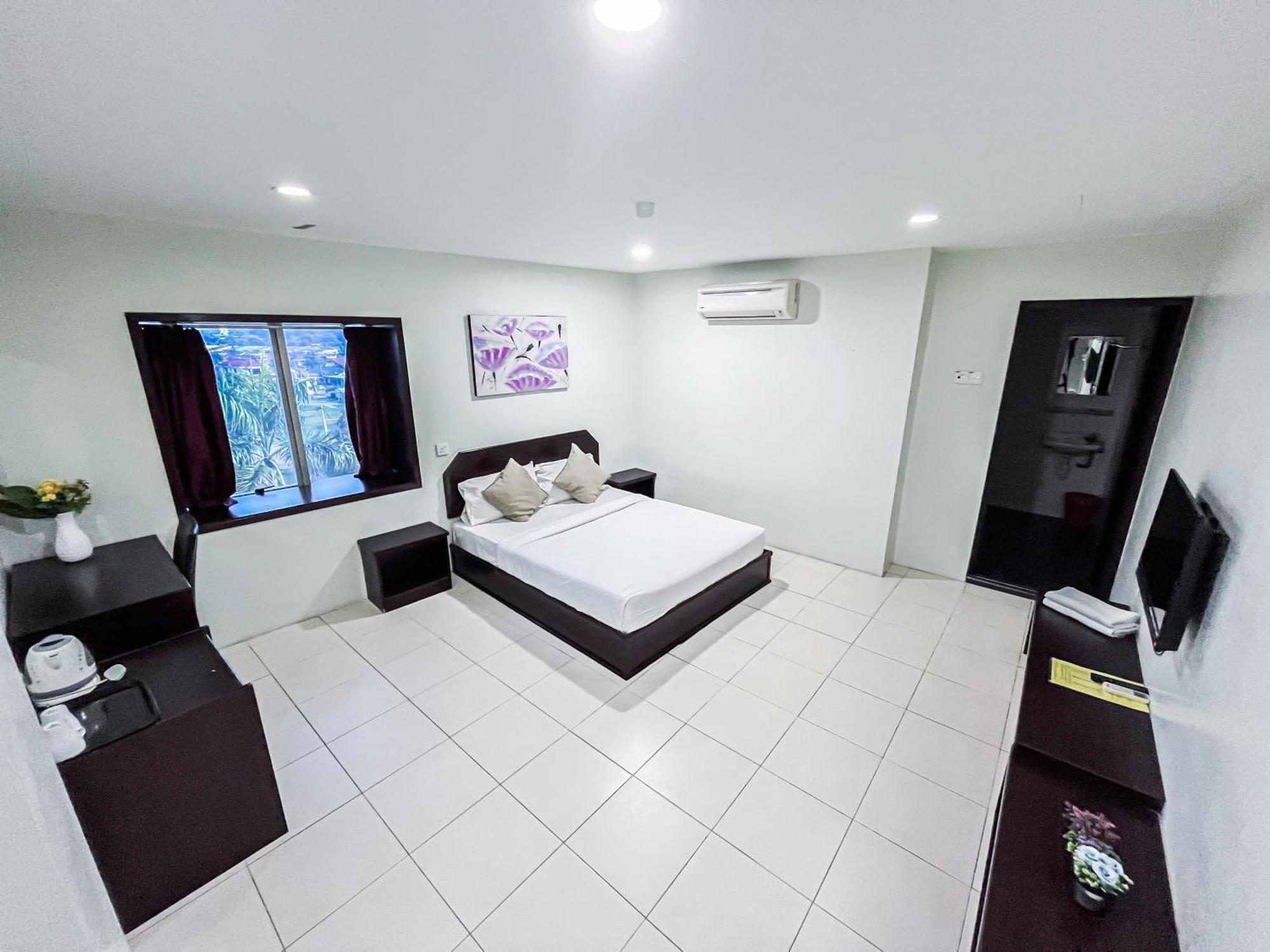 Hotel Ho 3*